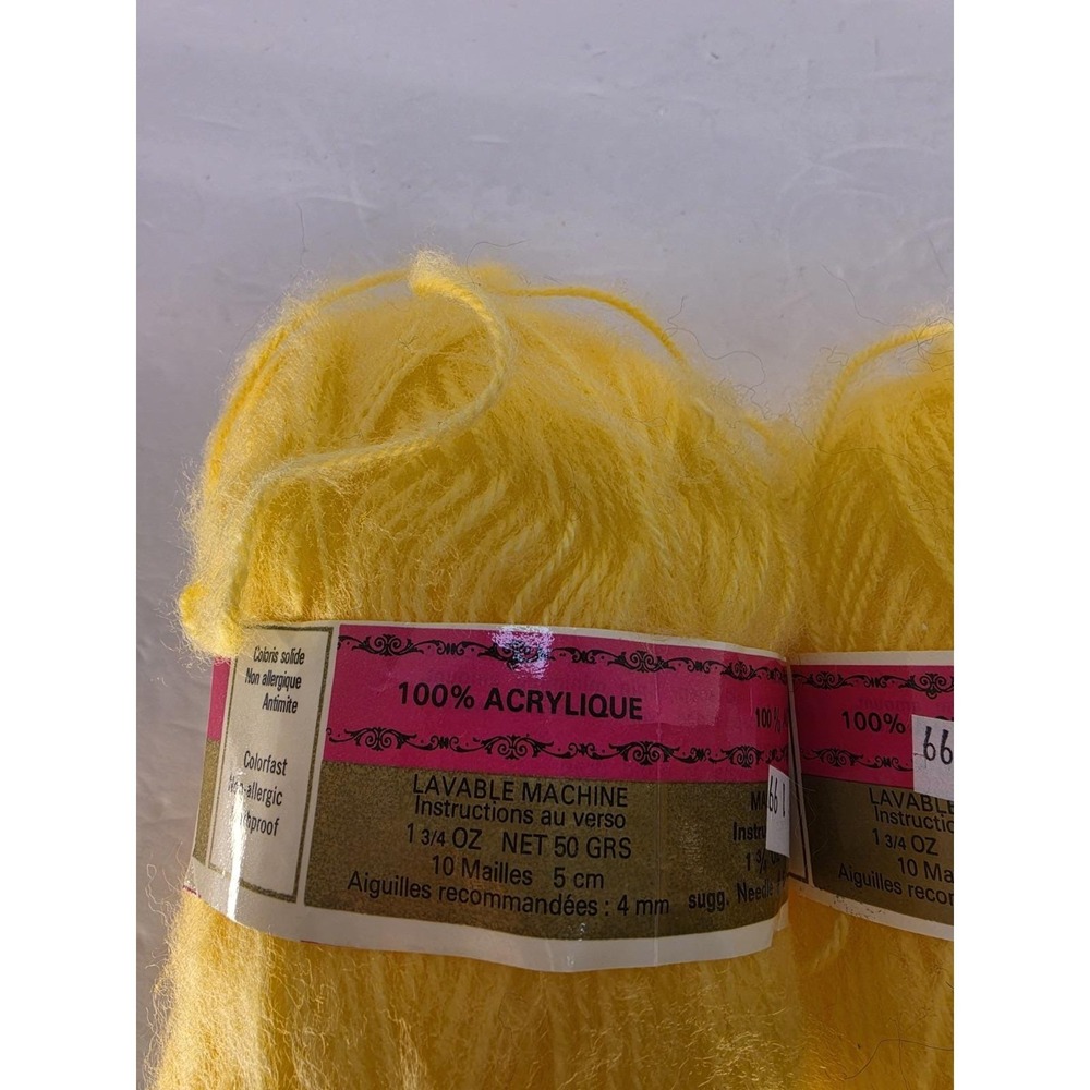 Vintage Unger Fluffy Yarn Lot of 2 Yellow Acrylic Mohair Feel Made in France - Picture 3 of 6